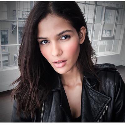 Cris Urena taking a selfie