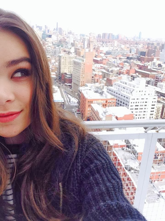 Hailee Steinfeld