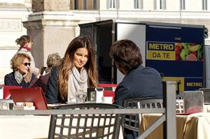 Kate Beckinsale On Set of The Face of an Angel in Rome November 11-2013 