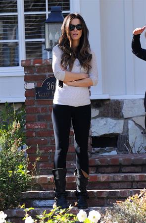 Kate Beckinsale out and about in Beverly Hills 1/19/13 