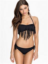 Yara Khmidan in a bikini