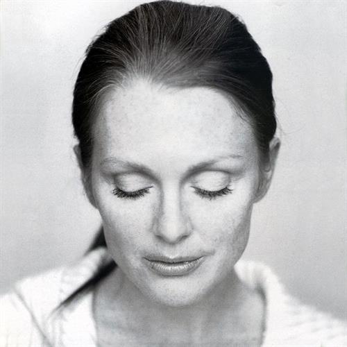 Julianne Moore