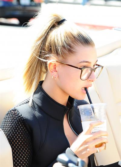 Hailey Bieber