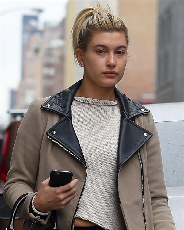 Hailey Bieber