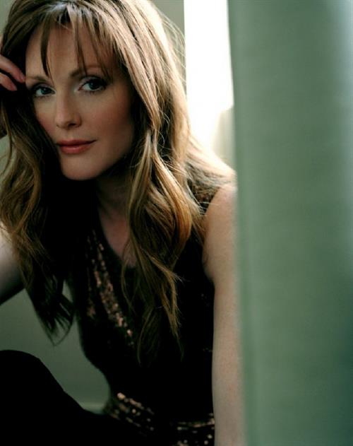 Julianne Moore