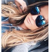 Sheala Foster taking a selfie