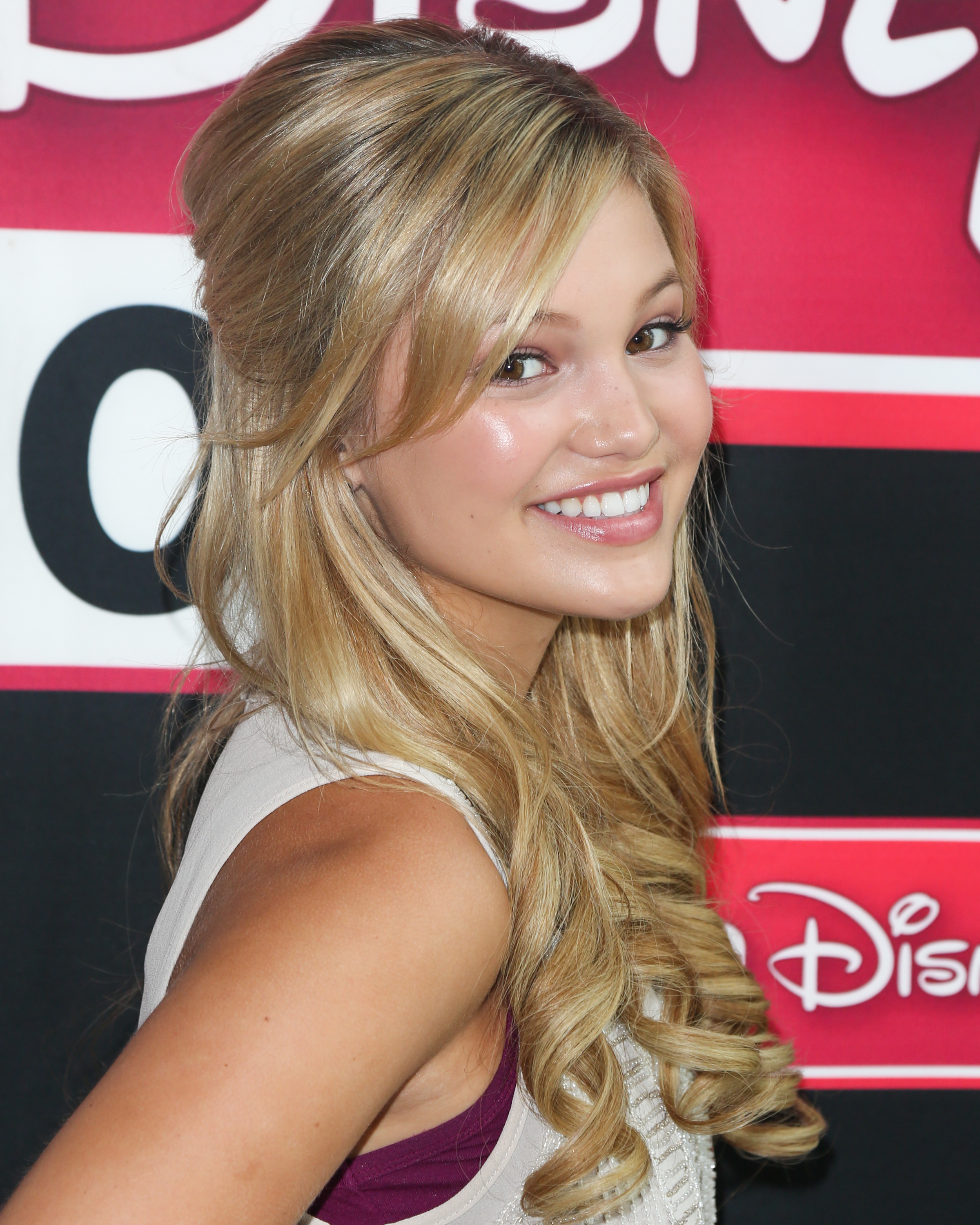 Olivia Holt