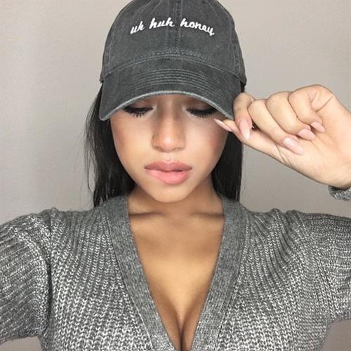 Julia Kelly taking a selfie