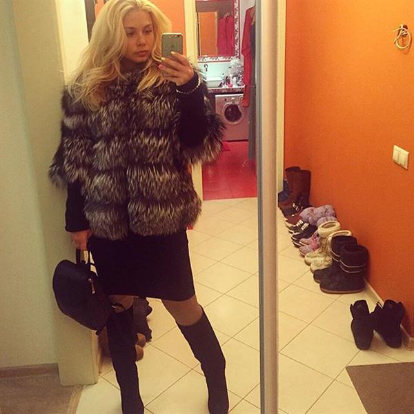 Katarina Pudar taking a selfie