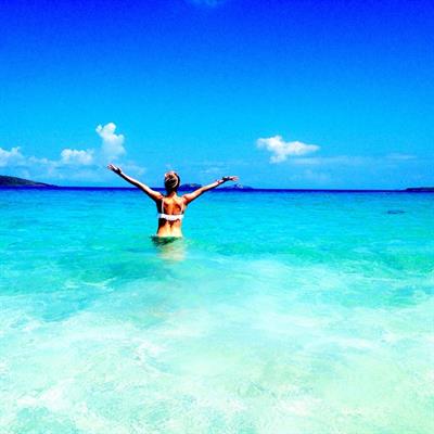 Sara Jean Underwood in a bikini