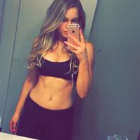 Courtney Tailor taking a selfie