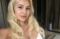 Kylie Page taking a selfie