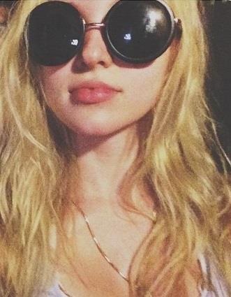 Dove Cameron