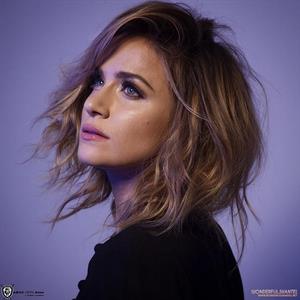 Shantel VanSanten Pictures Shantel VanSanten