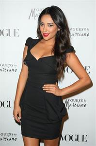 Shay Mitchell Pictures Shay Mitchell