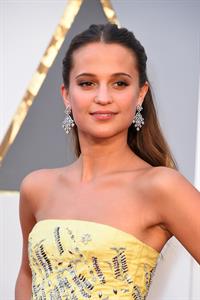 Alicia Vikander