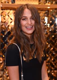 Alicia Vikander