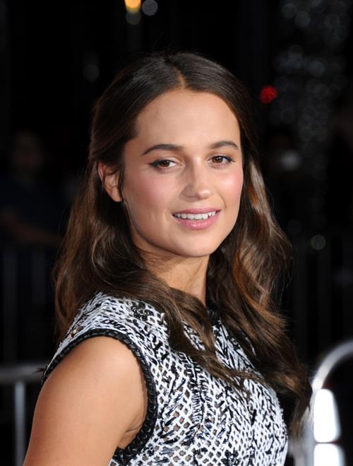Alicia Vikander