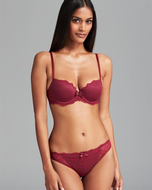 Alyssah Ali in lingerie