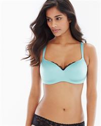 Alyssah Ali in lingerie