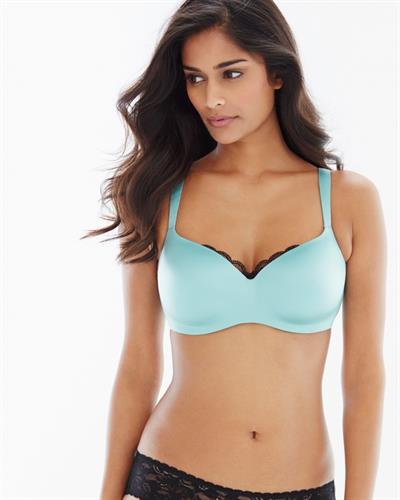 Alyssah Ali in lingerie