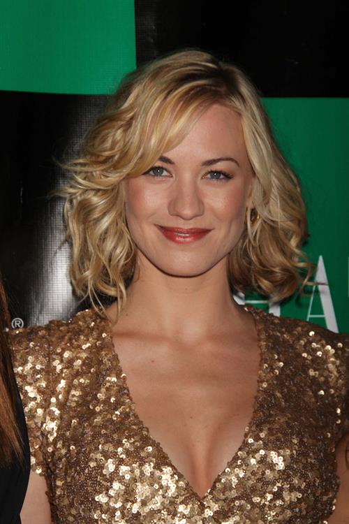 Yvonne Strahovski