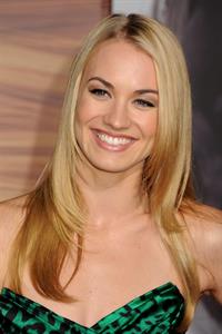 Yvonne Strahovski