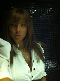 Andrea taking a selfie