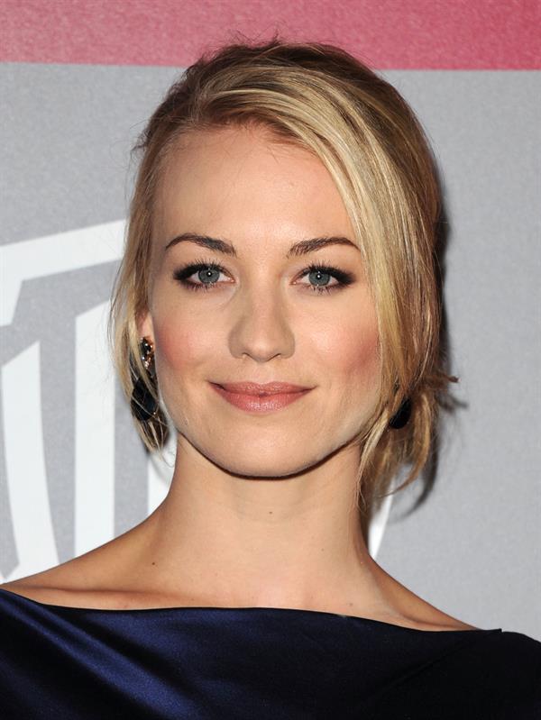 Yvonne Strahovski