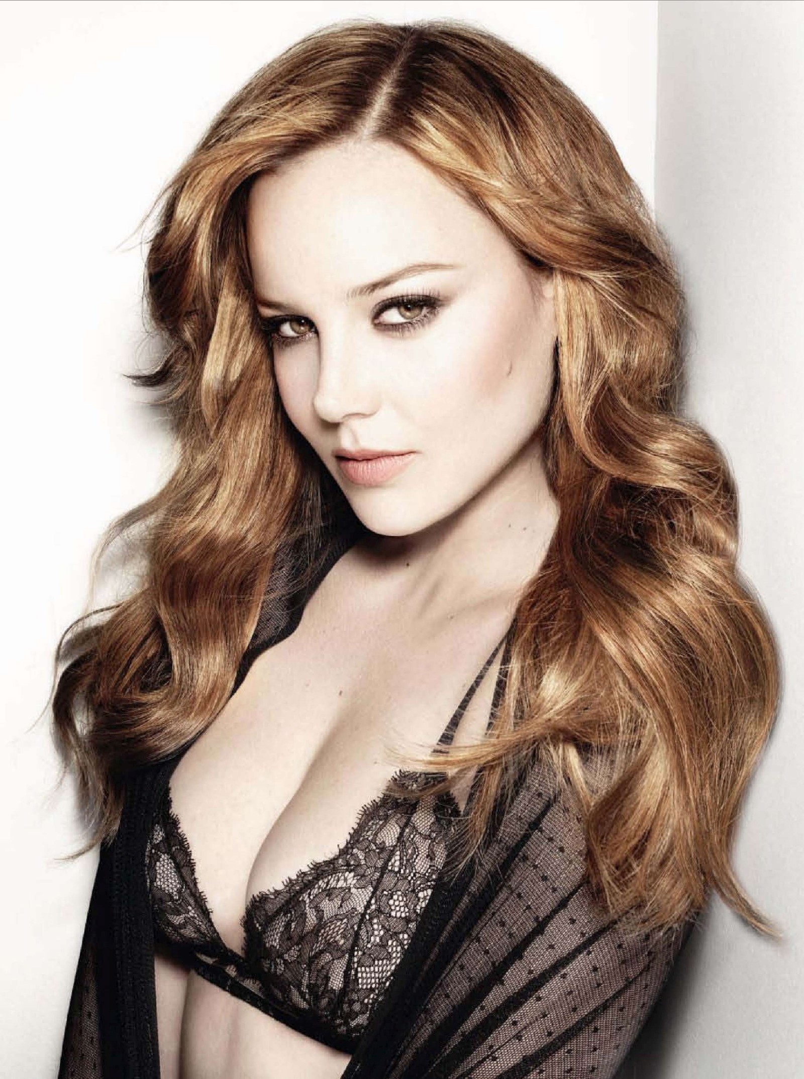 Abbie Cornish in lingerie