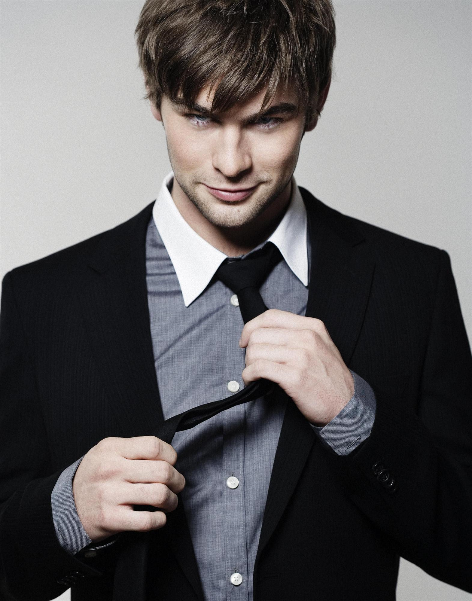 Chace Crawford Pictures 8440