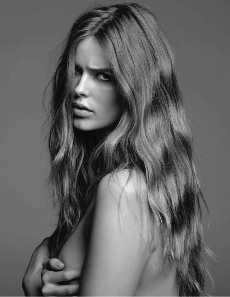 Robyn Lawley