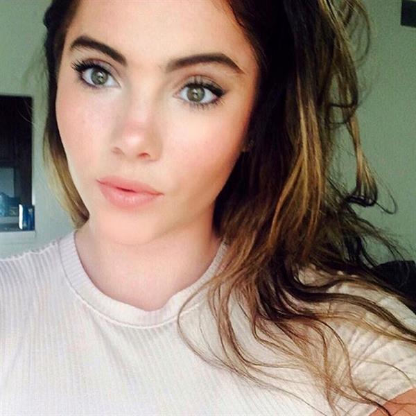 McKayla Maroney taking a selfie