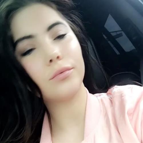 McKayla Maroney taking a selfie