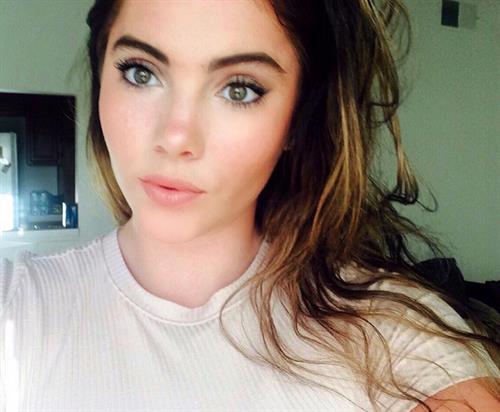 McKayla Maroney taking a selfie