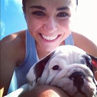 Kassidy Cook taking a selfie