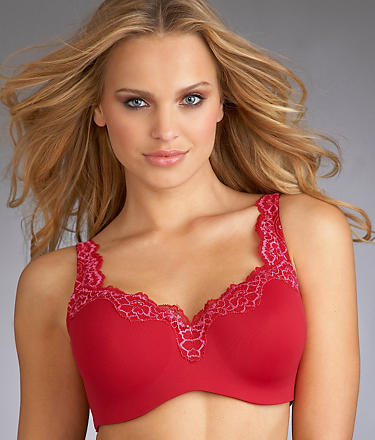 Elisandra Tomacheski in lingerie