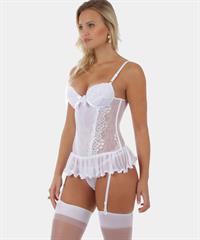 Elisandra Tomacheski in lingerie