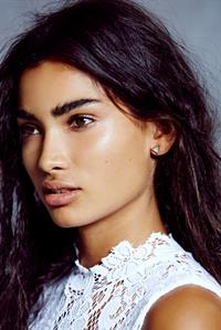 Kelly Gale