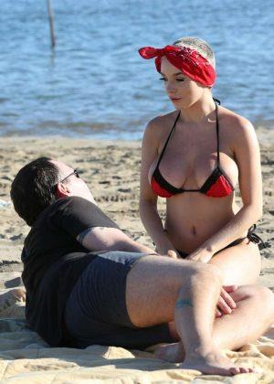 Courtney Stodden Bikini Candids at the beach in Venice