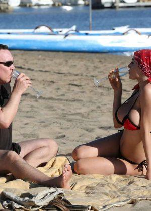Courtney Stodden Bikini Candids at the beach in Venice