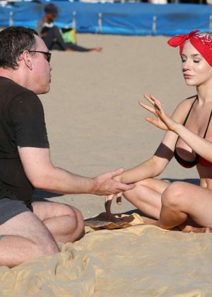 Courtney Stodden Bikini Candids at the beach in Venice