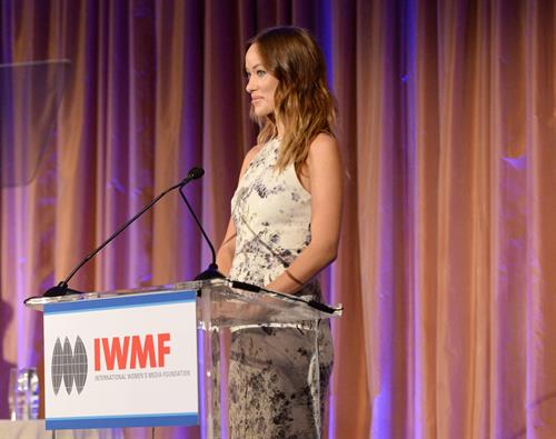Olivia Wilde debuts her small baby bump while attending the 2013 International Women’s Media Foundation’s Courage in Journalism Awards at the Beverly Hills Hotel on Tuesday (October 29, 2013) in Beverly Hills, Calif.