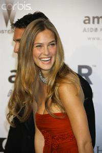 Bar Refaeli