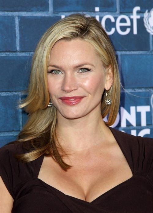 Natasha Henstridge