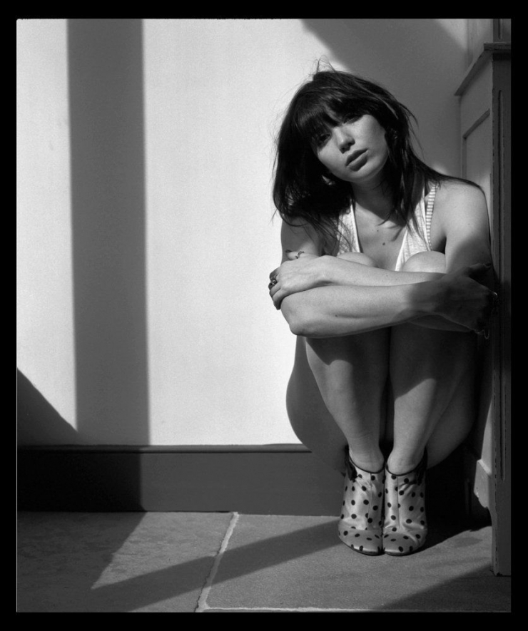 Daisy Lowe