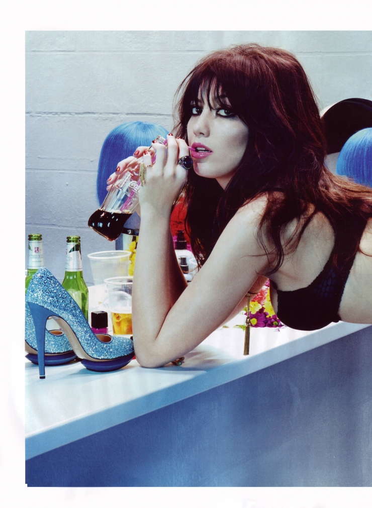 Daisy Lowe