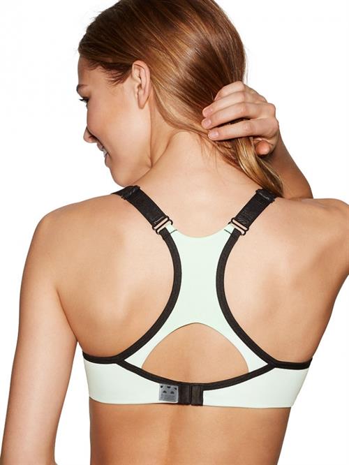 Caroline Kelley in lingerie