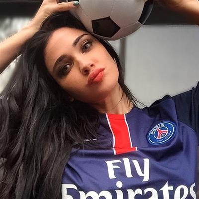 Kristina Basham taking a selfie