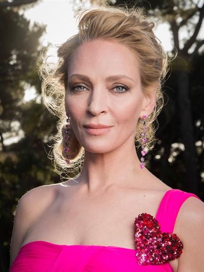 Uma Thurman in a pink dress - amfAR